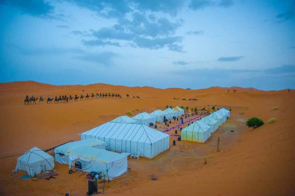Hotel Ammar Luxury Camp Merzouga Esterno foto
