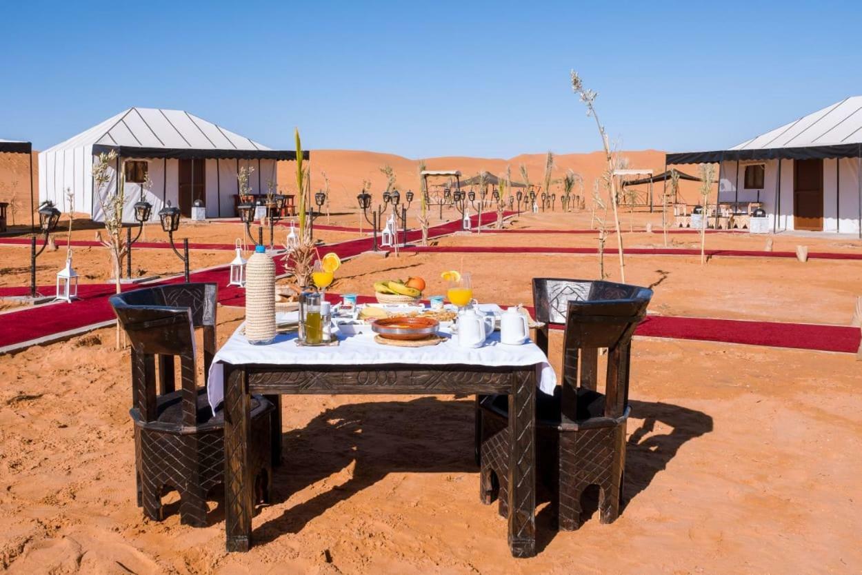 Hotel Ammar Luxury Camp Merzouga Esterno foto